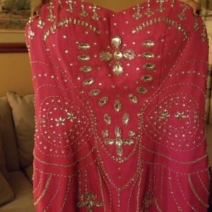 Vintage dress dark pink